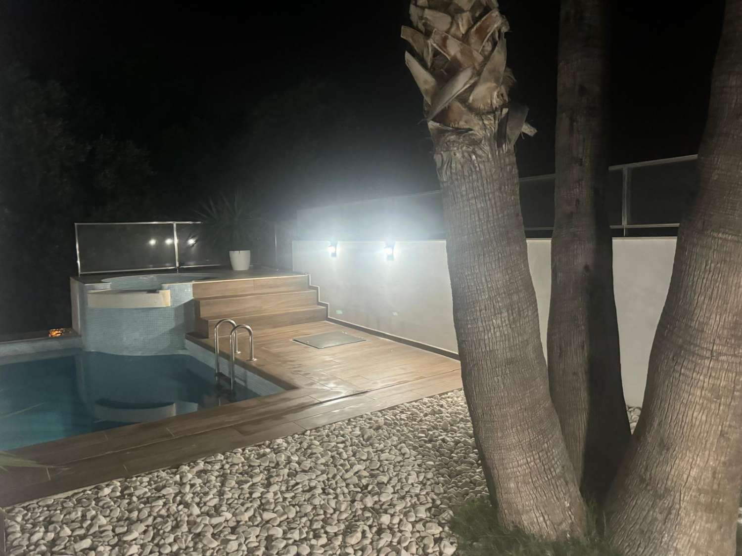 Venta Chalet de Lujo. Se acepta formula alquiler con opción a venta y permuta como parte de pago