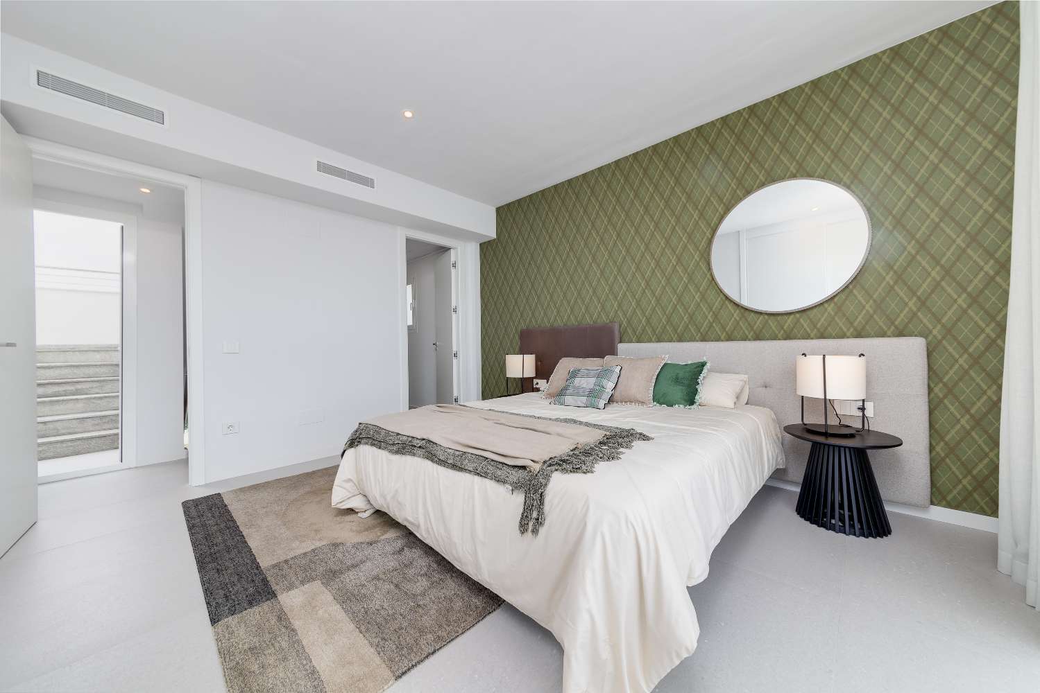 OBRA NUEVA CHALETS DE LUJO CON VISTAS AL MAR O AL GOLF