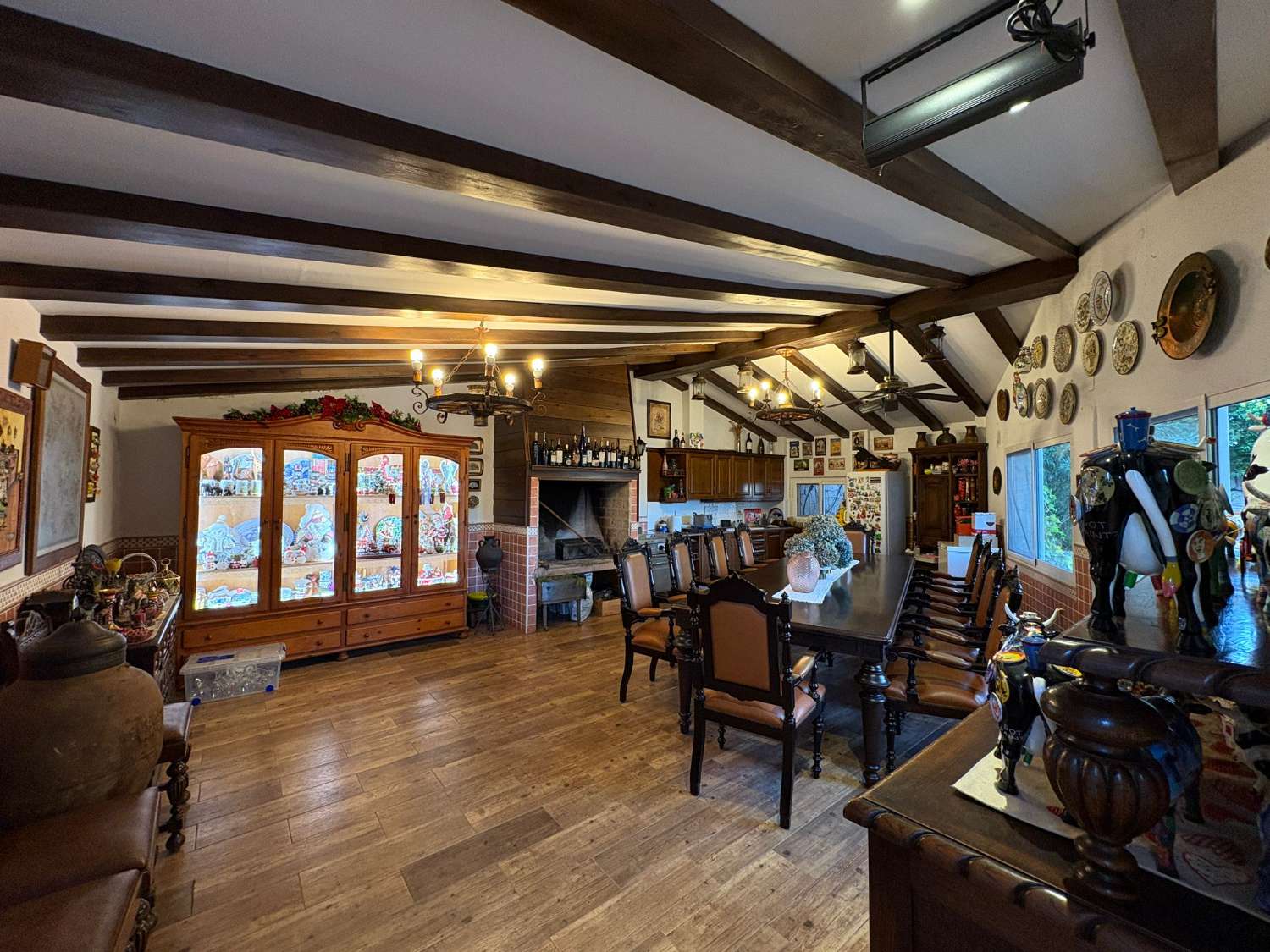 MANSION UNICA EN ALICANTE EN ZONA RESIDENCIAL DE SAN VICENTE DEL RASPEIG