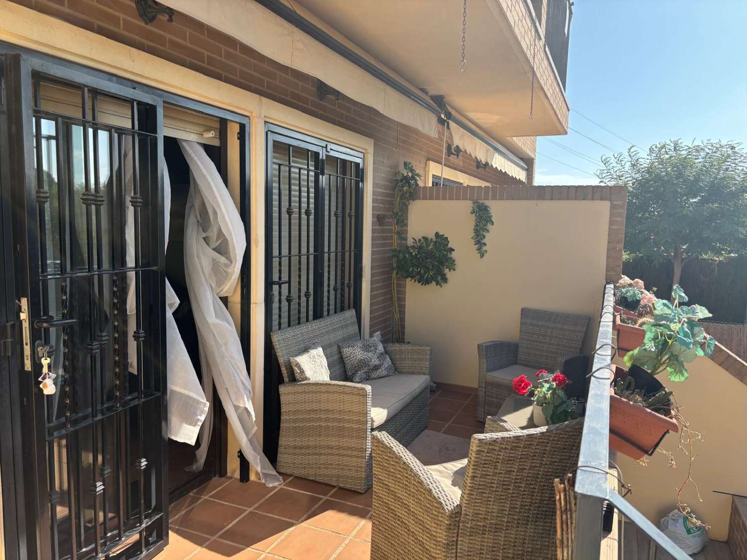 Estupendo Bungalow en urbanización entre San Juan Playa y San Juan pueblo