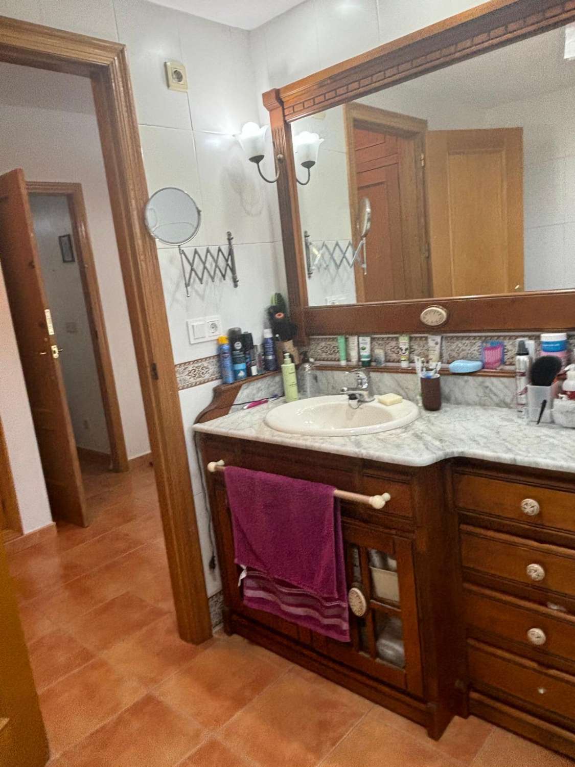 Estupendo Bungalow en urbanización entre San Juan Playa y San Juan pueblo