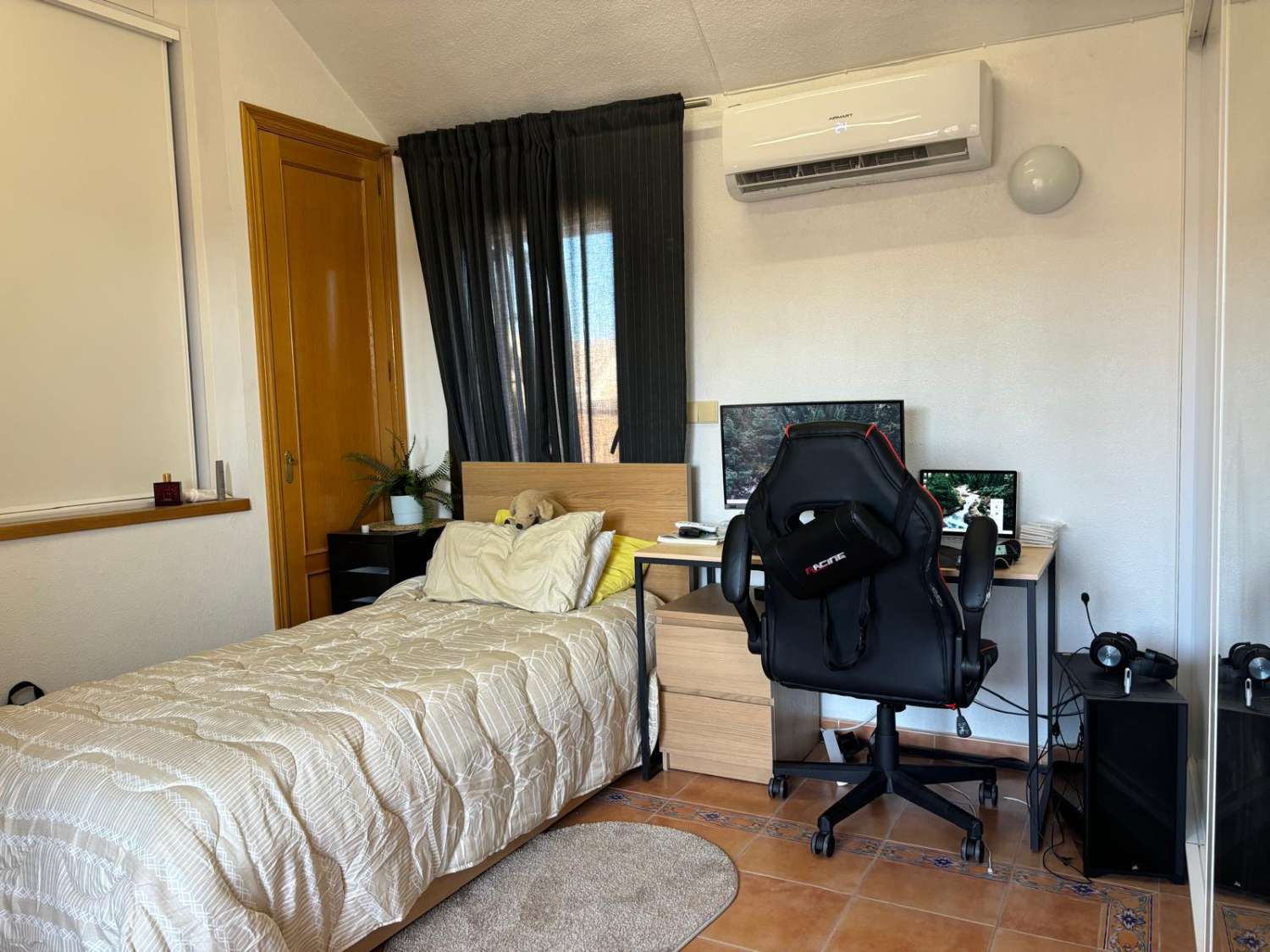 Estupendo Bungalow en urbanización entre San Juan Playa y San Juan pueblo