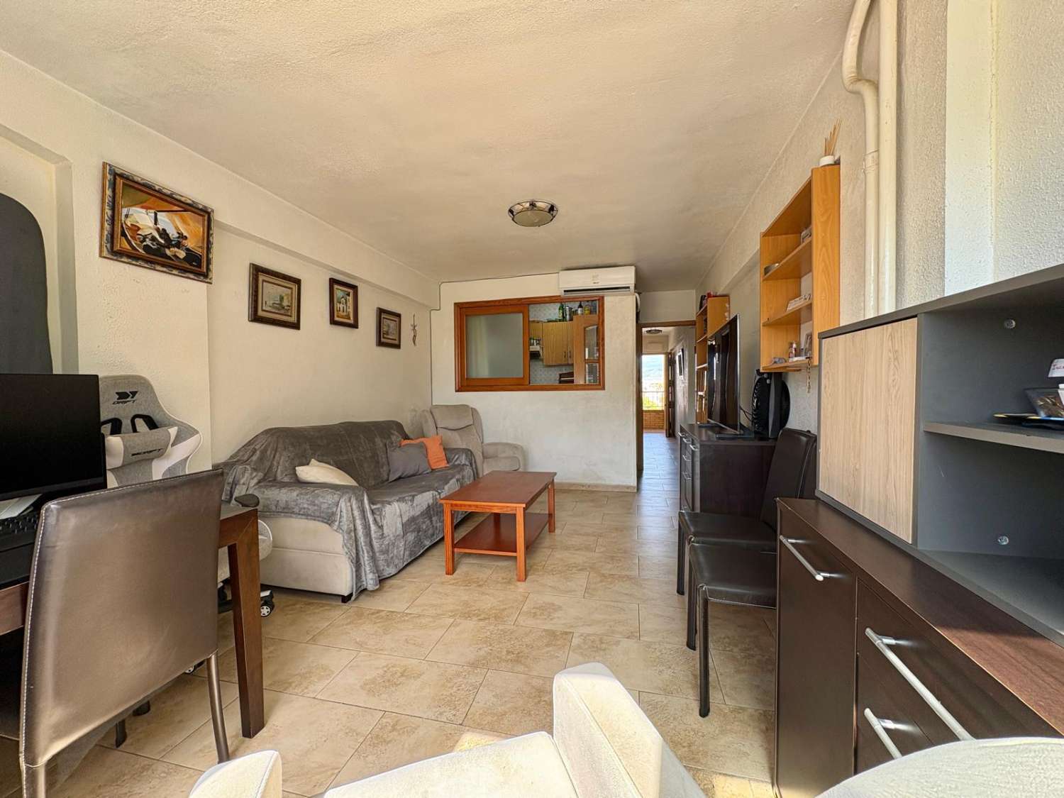 2 linea Playa San Juan, orientación sur, urbanización