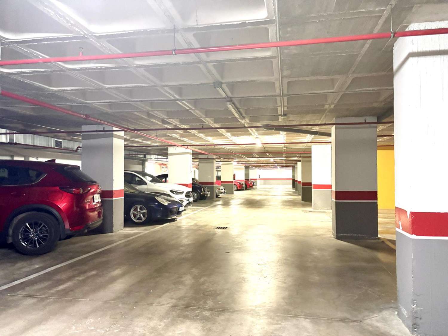 LUMINOSO PISO EN LA ZONA MÁS PRESTIGIOSA DE LA PLAYA SAN JUAN