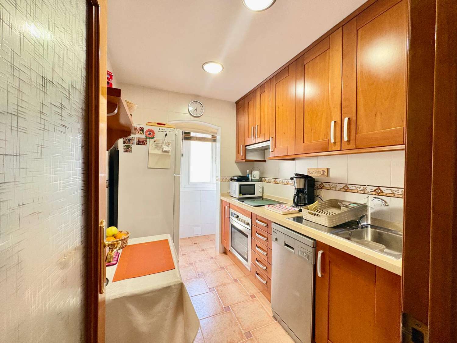 EN ZONA JUZGADOS PISO CON POTENCIAL DE RENYABILIDAD POR HABITACIONES